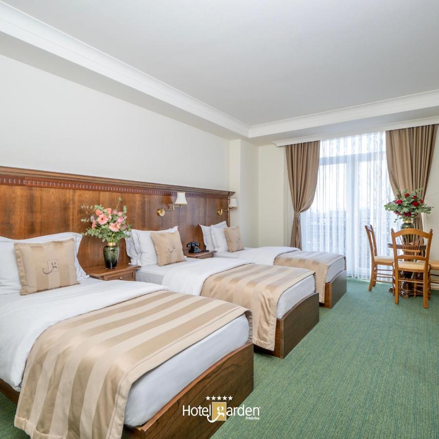 Hotel Garden Pristina Buitenkant foto