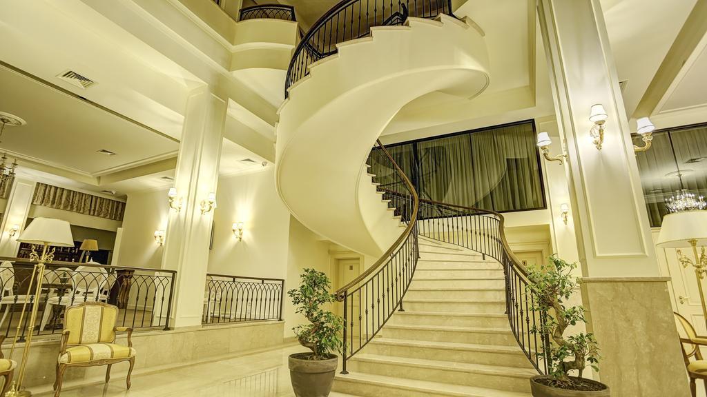 Hotel Garden Pristina Buitenkant foto