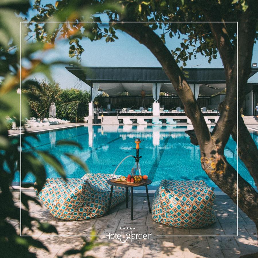 Hotel Garden Pristina Buitenkant foto